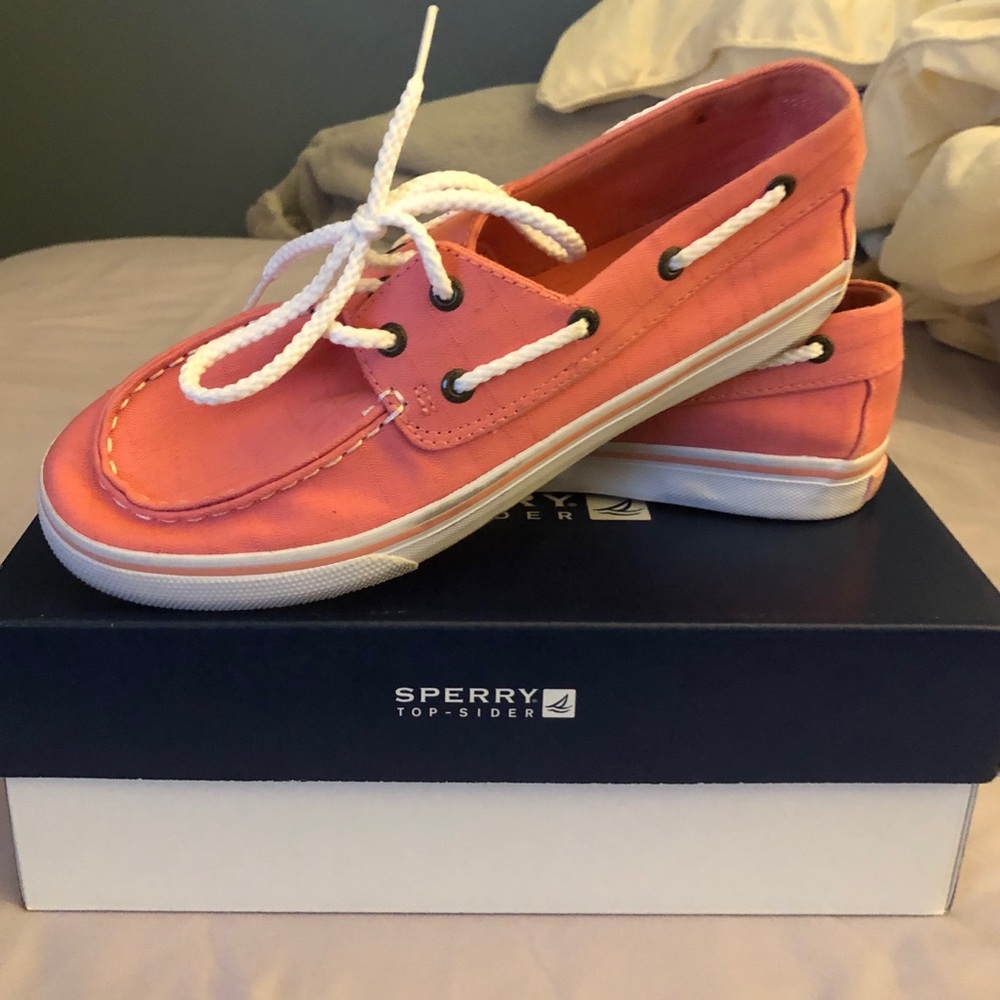 Sperry Bahamas